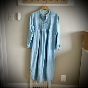LL Bean Vintage Dobby Pintuck Flannel Nightgown / Sleep Dress